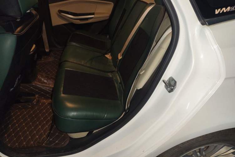 Used Ford Escort 2015 1.5L Automatic Comfort Edition Left Rear Seat