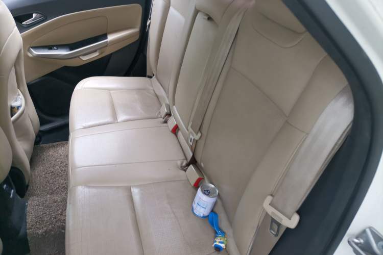 Used Ford Escort 2015 1.5L Automatic Fashion Model Left Rear Seat