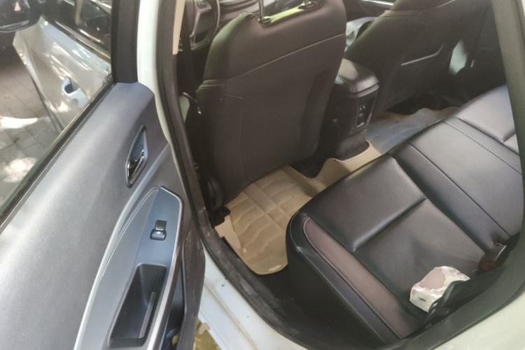 Used Ford Escort 2015 1.5L Automatic Fashion Model Left Rear Seat