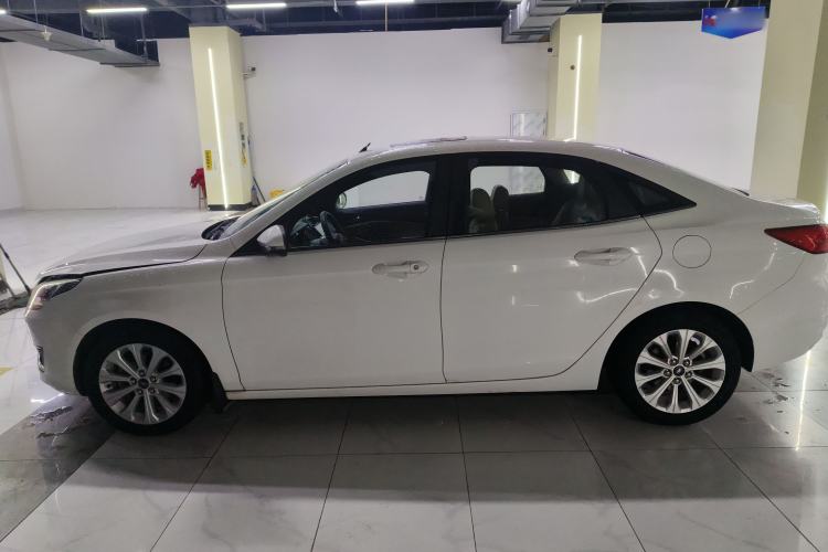 Used Ford Escort 2015 1.5L Automatic Fashion Model Left Side