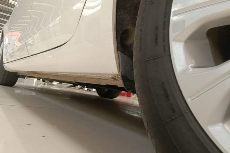 Used Ford Escort 2015 1.5L Automatic Fashion Model Left Side Sill