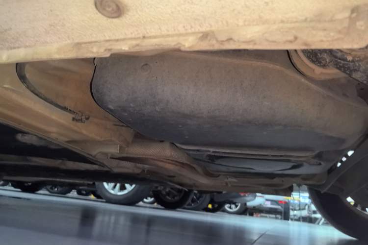 Used Ford Escort 2015 1.5L Automatic Comfort Edition Left Side Sill