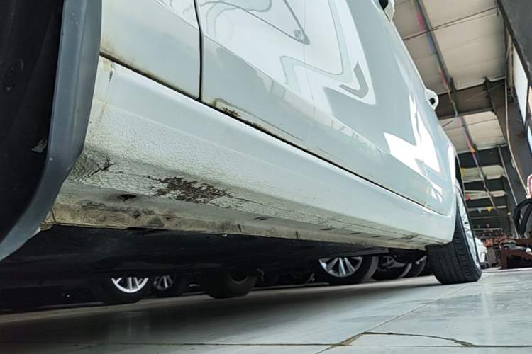 Used Ford Escort 2015 1.5L Manual Comfort Model Left Side Sill