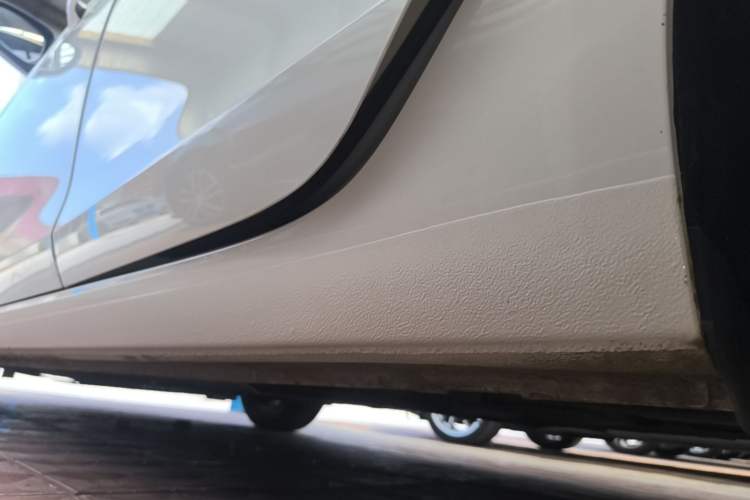 Used Ford Escort 2015 1.5L Automatic Comfort Edition Left Side Sill