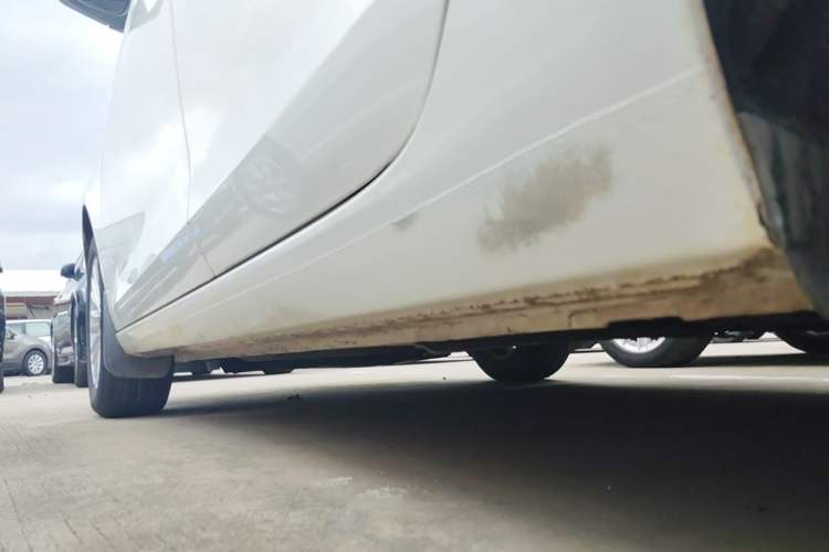 Used Ford Escort 2015 1.5L Automatic Comfort Edition Left Side Sill