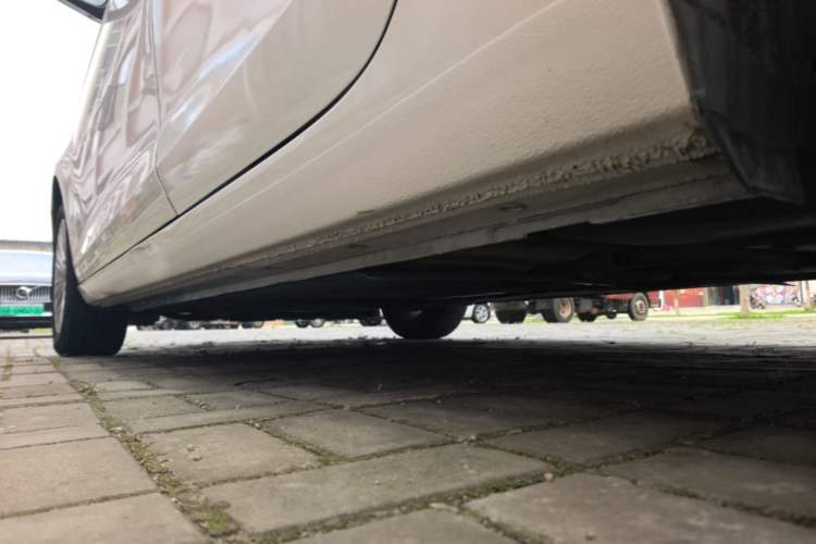 Used Ford Escort 2015 1.5L Automatic Comfort Edition Left Side Sill