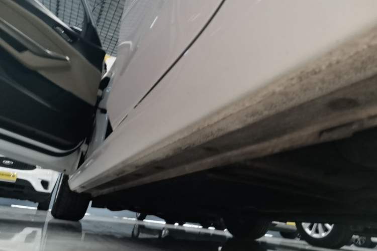 Used Ford Escort 2015 1.5L Manual Comfort Model Left Side Sill