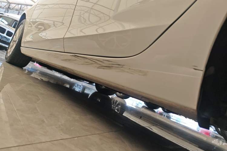 Used Ford Escort 2015 1.5L Automatic Fashion Model Left Side Sill