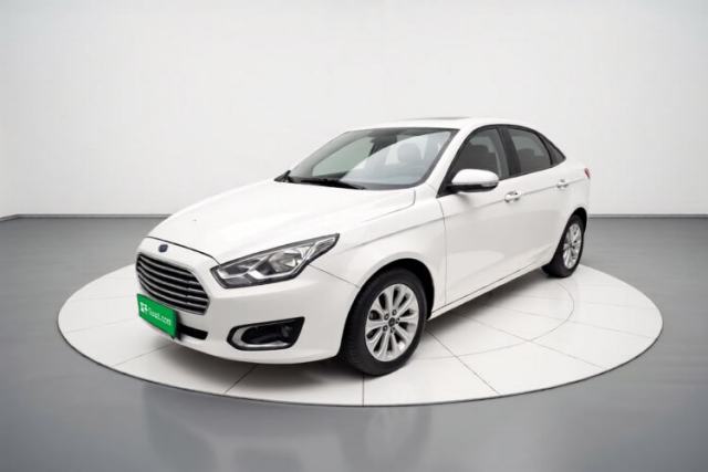 Używany Ford Escort 2015 1.5L Automatic Fashion Model