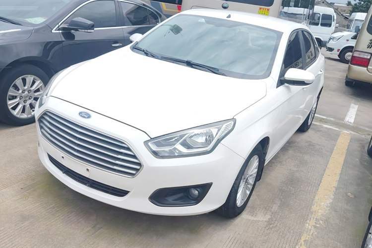 Used Ford Escort 2015 1.5L Automatic Comfort Edition Guazi used car, China used car export, Used car for sale, Used cars, Cheapest cars for sale