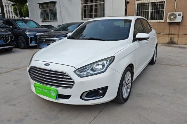 Used Ford Escort 2015 1.5L Manual Fashion Edition