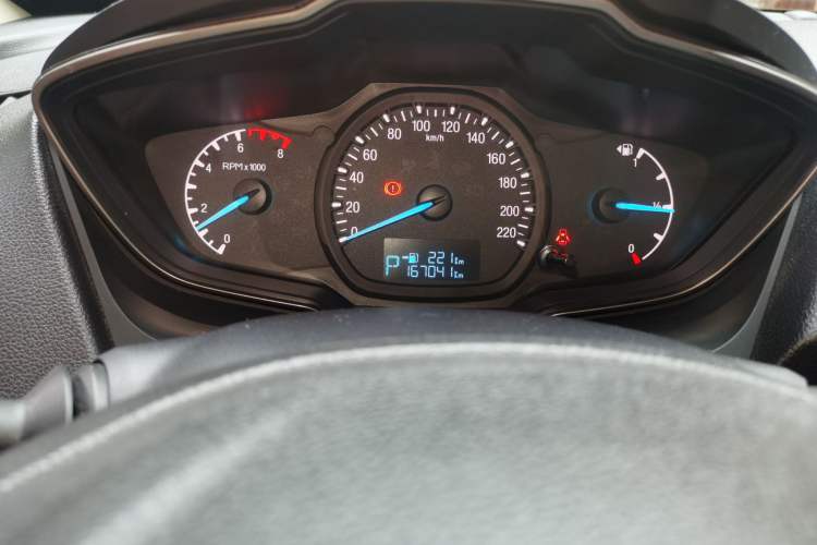 Used Ford Escort 2015 1.5L Automatic Comfort Edition Odometer Close Up