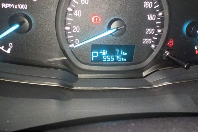 Used Ford Escort 2015 1.5L Automatic Comfort Edition Odometer Close Up