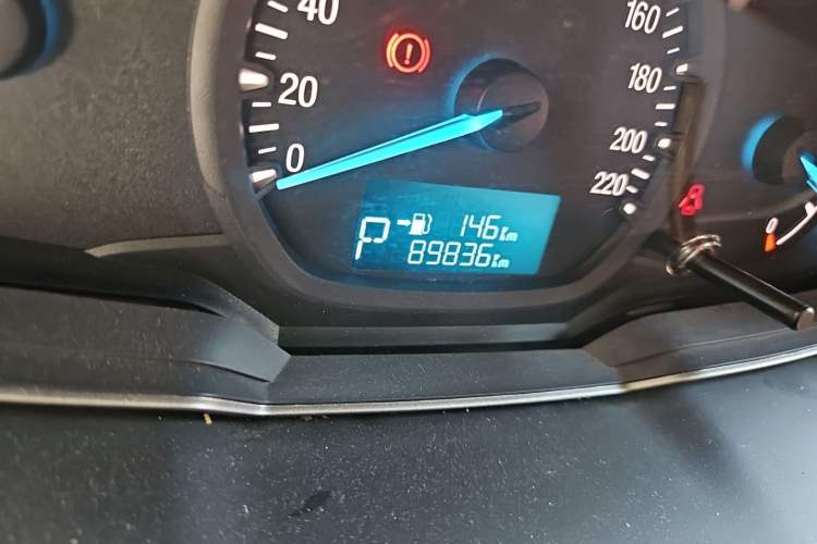 Used Ford Escort 2015 1.5L Automatic Comfort Edition Odometer Close Up