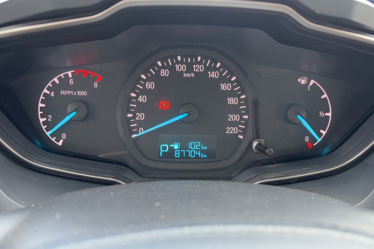 Used Ford Escort 2015 1.5L Automatic Comfort Edition Odometer Close Up