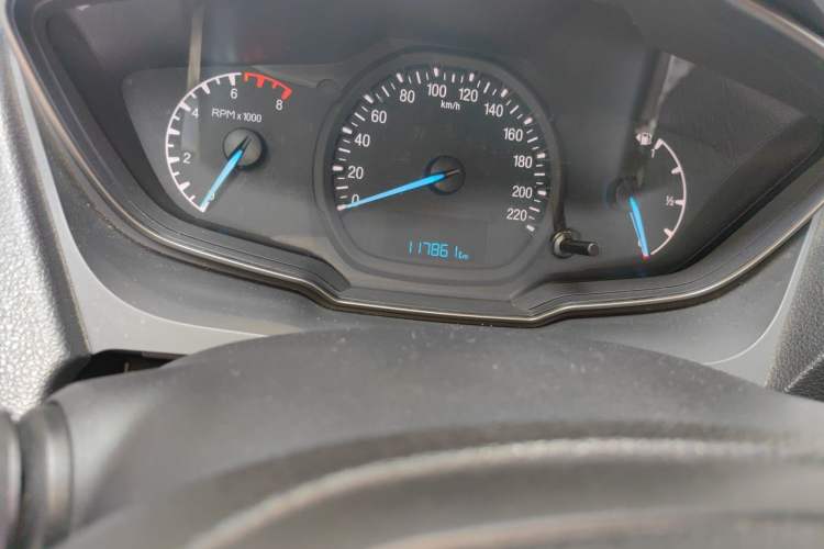 Used Ford Escort 2015 1.5L Automatic Comfort Edition Odometer Close Up