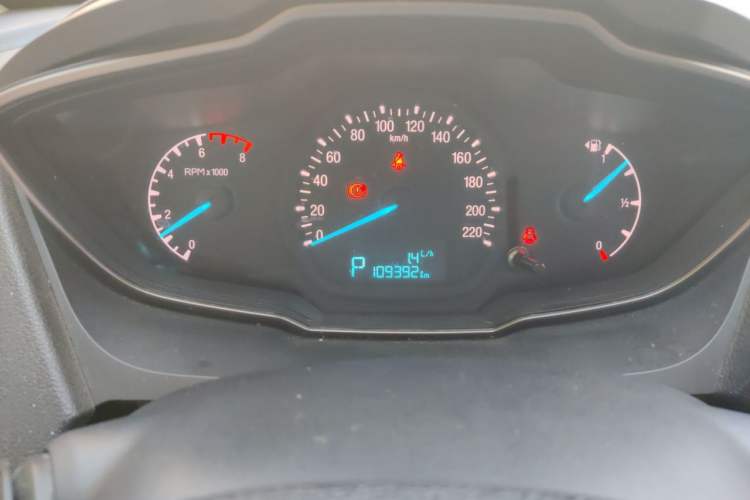 Used Ford Escort 2015 1.5L Automatic Comfort Edition Odometer Close Up
