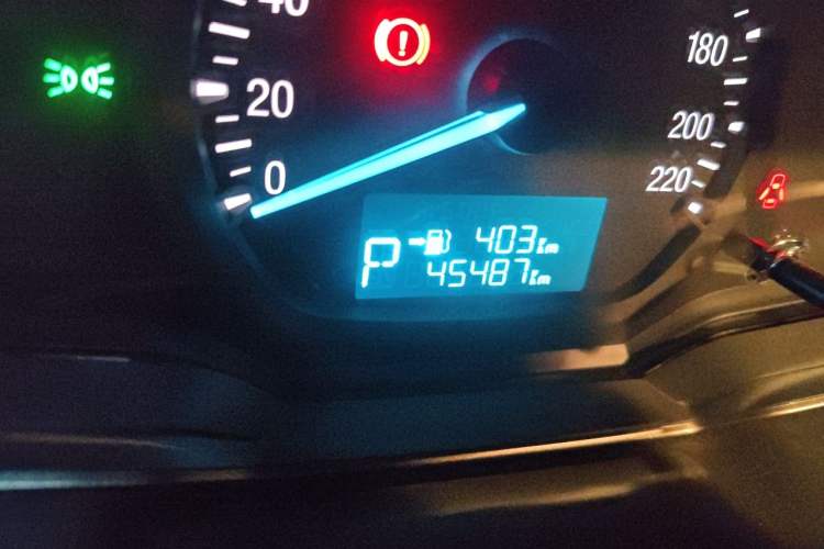 Used Ford Escort 2015 1.5L Automatic Comfort Edition Odometer Close Up