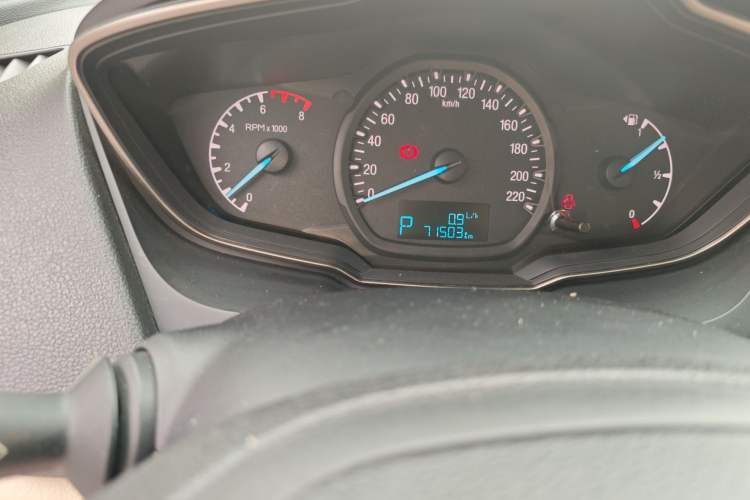 Used Ford Escort 2015 1.5L Automatic Comfort Edition Odometer Close Up