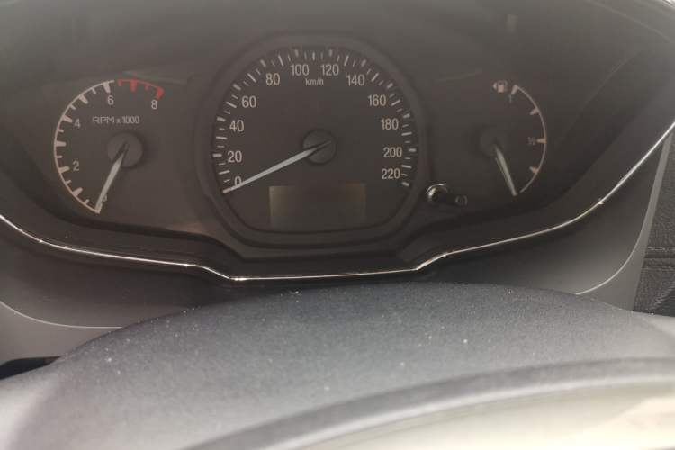 Used Ford Escort 2015 1.5L Automatic Comfort Edition Odometer Close Up