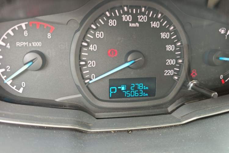 Used Ford Escort 2015 1.5L Automatic Comfort Edition Odometer Close Up