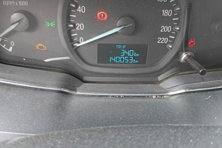 Used Ford Escort 2015 1.5L Manual Fashion Edition Odometer Close Up