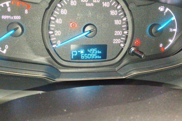 Used Ford Escort 2015 1.5L Automatic Comfort Edition Odometer Close Up