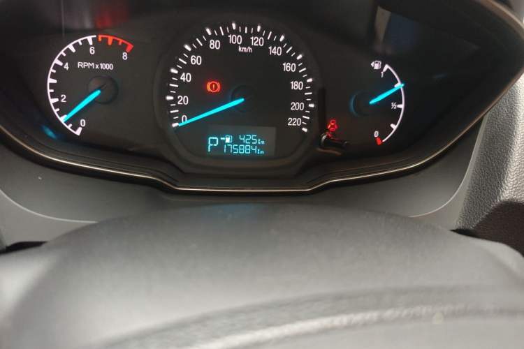 Used Ford Escort 2015 1.5L Automatic Comfort Edition Odometer Close Up