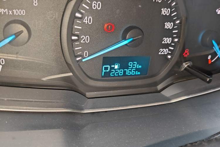 Used Ford Escort 2015 1.5L Automatic Comfort Edition Odometer Close Up