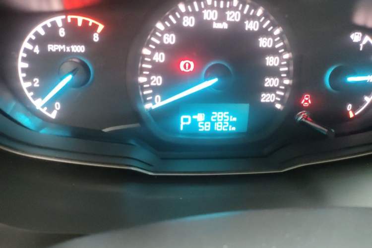 Used Ford Escort 2015 1.5L Automatic Comfort Edition Odometer Close Up