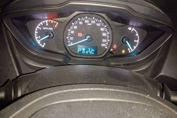 Used Ford Escort 2015 1.5L Automatic Comfort Edition Odometer Close Up