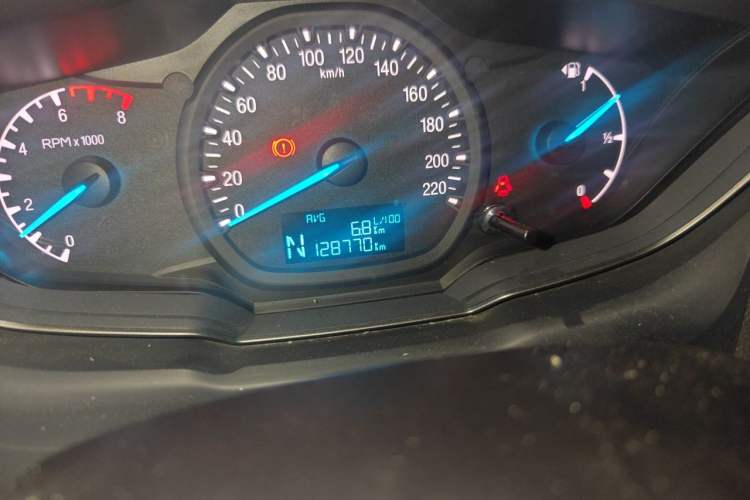 Used Ford Escort 2015 1.5L Automatic Comfort Edition Odometer Close Up