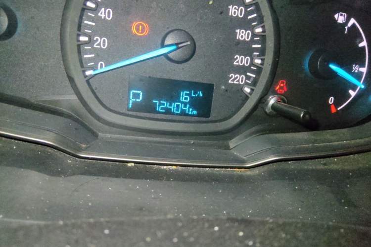 Used Ford Escort 2015 1.5L Automatic Comfort Edition Odometer Close Up