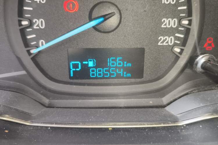 Used Ford Escort 2015 1.5L Automatic Comfort Edition Odometer Close Up