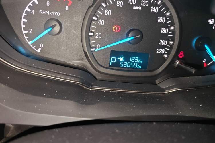 Used Ford Escort 2015 1.5L Automatic Comfort Edition Odometer Close Up