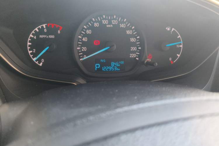 Used Ford Escort 2015 1.5L Automatic Comfort Edition Odometer Close Up