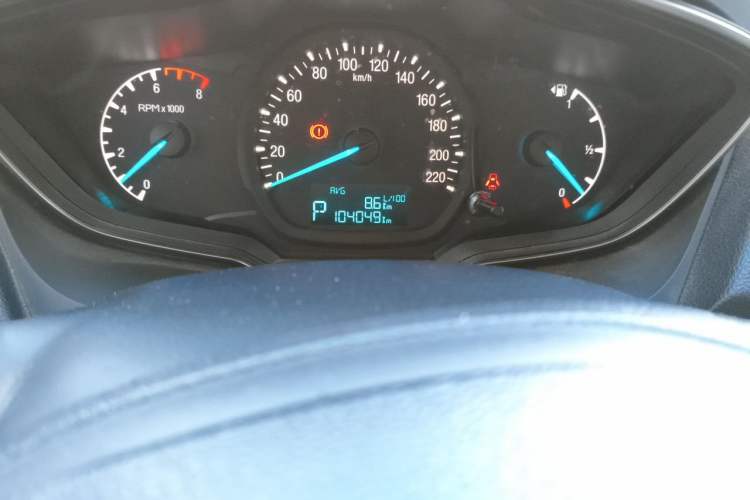 Used Ford Escort 2015 1.5L Automatic Comfort Edition Odometer Close Up