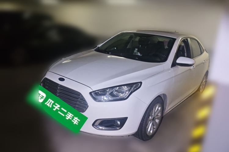 Used Ford Escort 2015 1.5L Automatic Fashion Model Guazi used car, China used car export, Used car for sale, Used Ford cars, Cheapest cars for sale