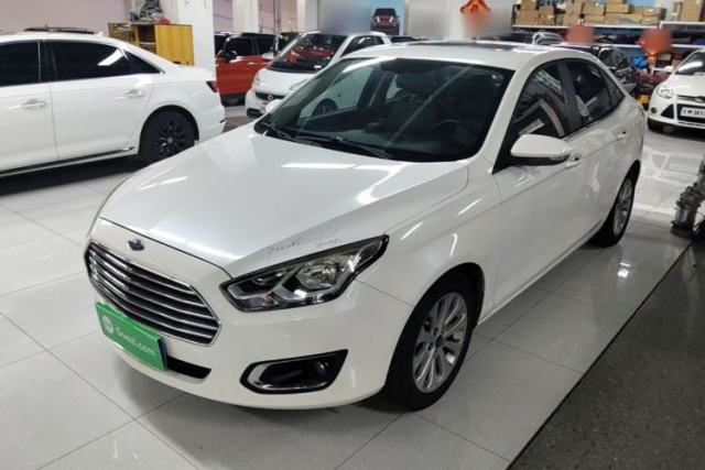 Used Ford Escort 2015 1.5L Manual Fashion Edition