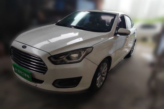 Used Ford Escort 2015 1.5L Automatic Fashion Model