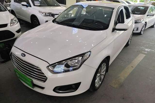 Used Ford Escort 2015 1.5L Automatic Fashion Model