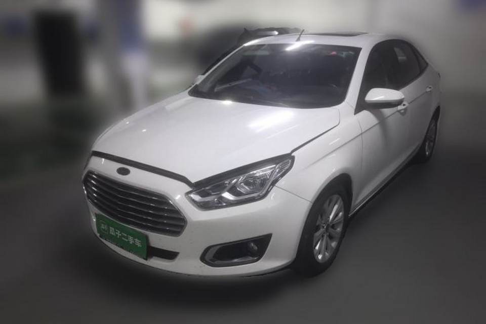 Ford Escort 2015
