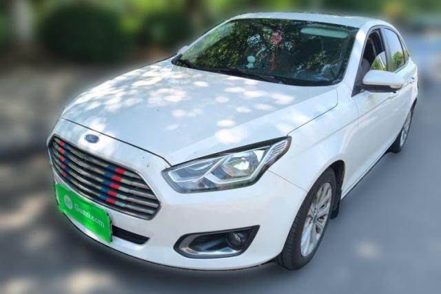 Used Ford Escort 2015 1.5L Automatic Fashion Model