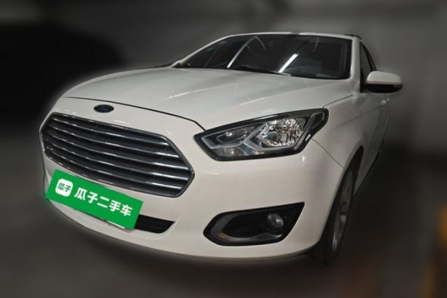 Used Ford Escort 2015 1.5L Automatic Fashion Model
