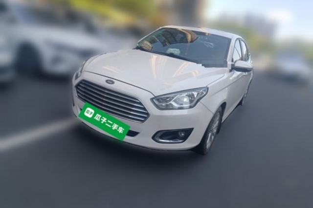 Used Ford Escort 2015 1.5L Automatic Fashion Model