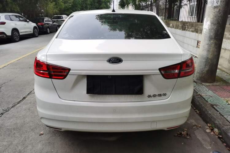 Used Ford Escort 2015 1.5L Manual Comfort Model Rear