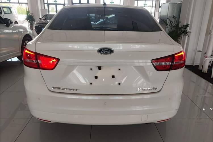 Used Ford Escort 2015 1.5L Automatic Comfort Edition Rear