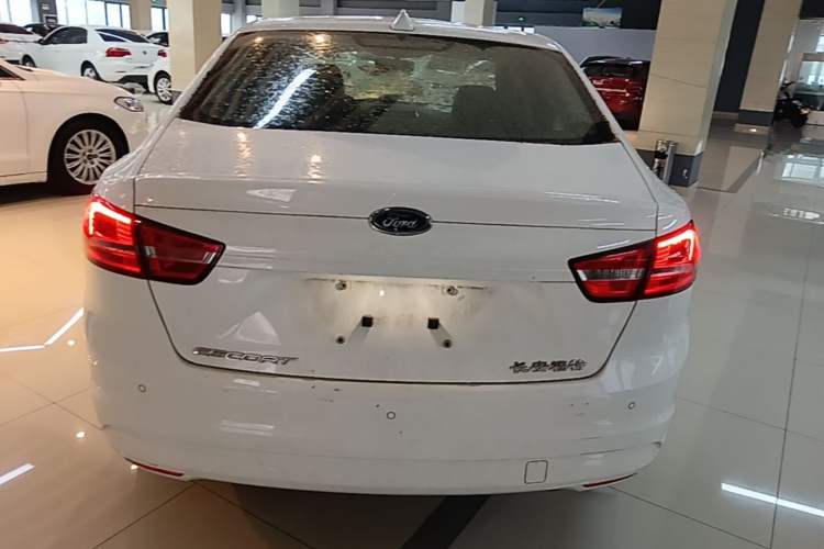 Used Ford Escort 2015 1.5L Automatic Comfort Edition Rear