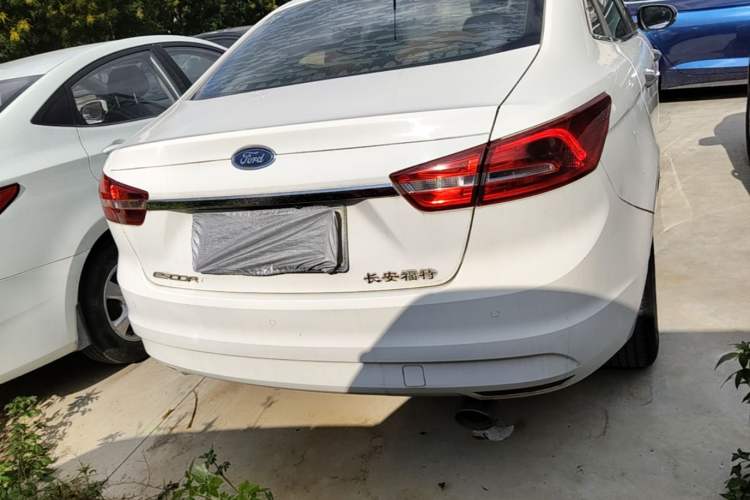 Used Ford Escort 2015 1.5L Manual Comfort Model Rear
