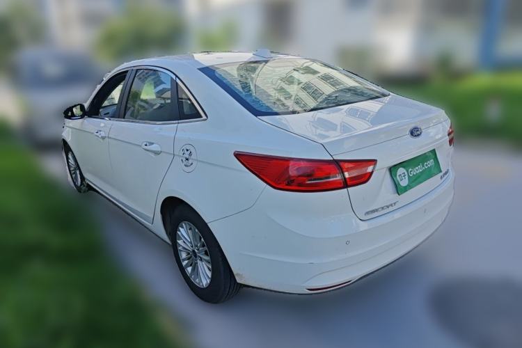 Used Ford Escort 2015 1.5L Automatic Comfort Edition Rear Left 45 Deg